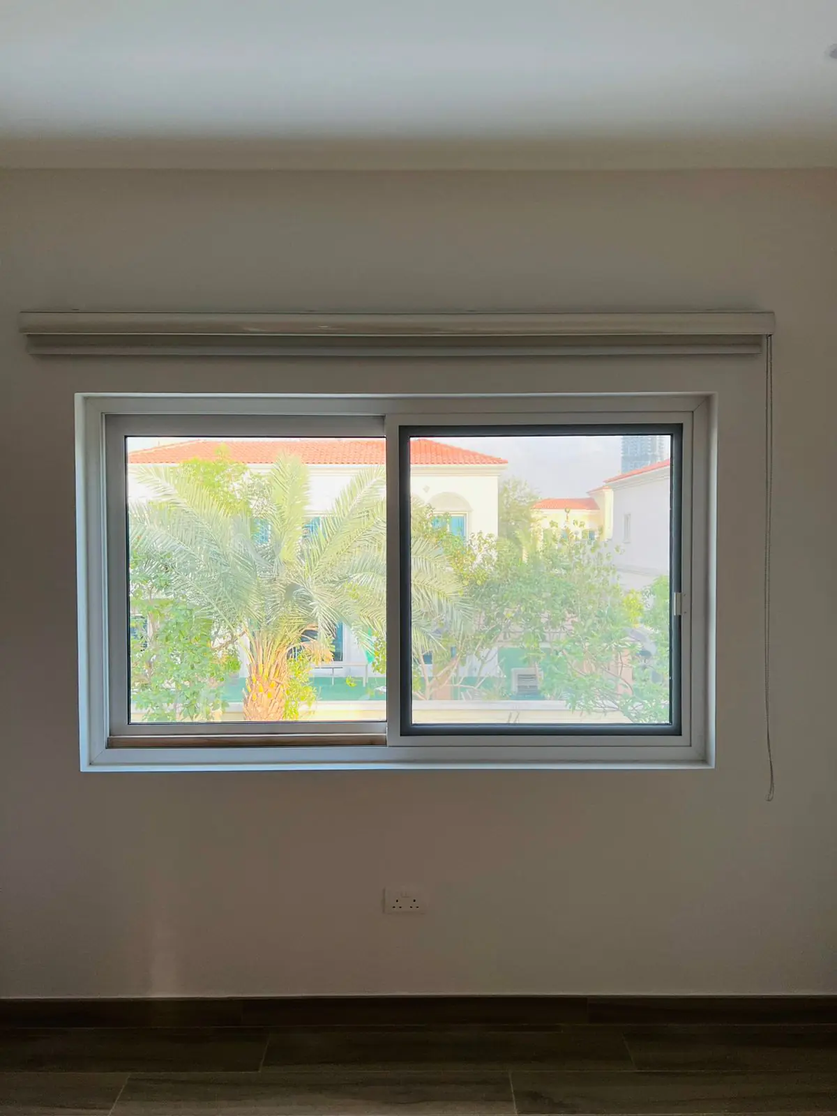 001082 (4) 001082 (4)