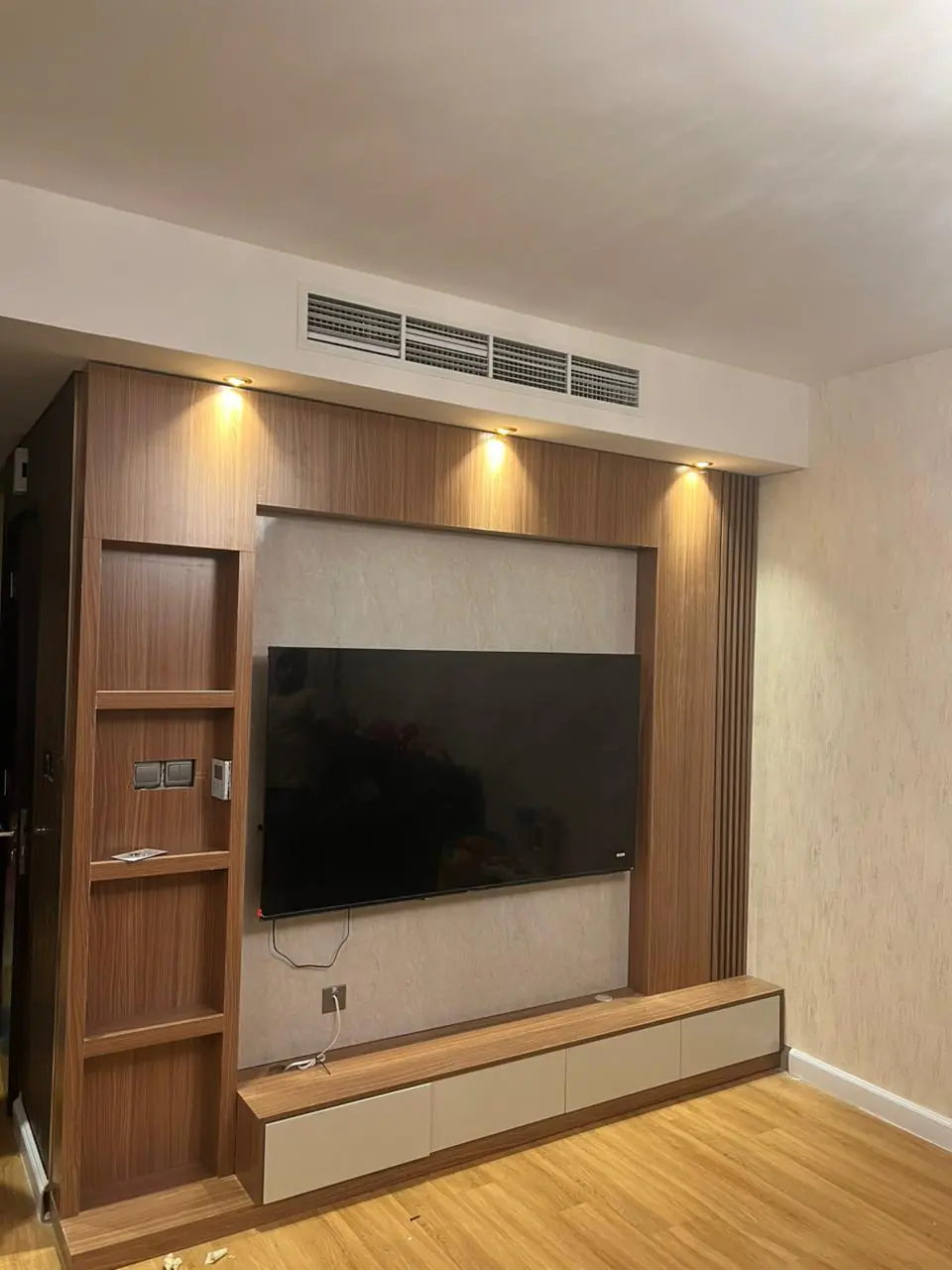 001084 1 (12) 001084 1 (12)