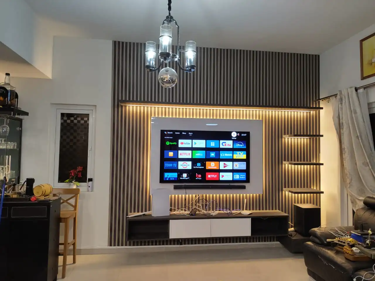 001085 (8) 001085 (8)