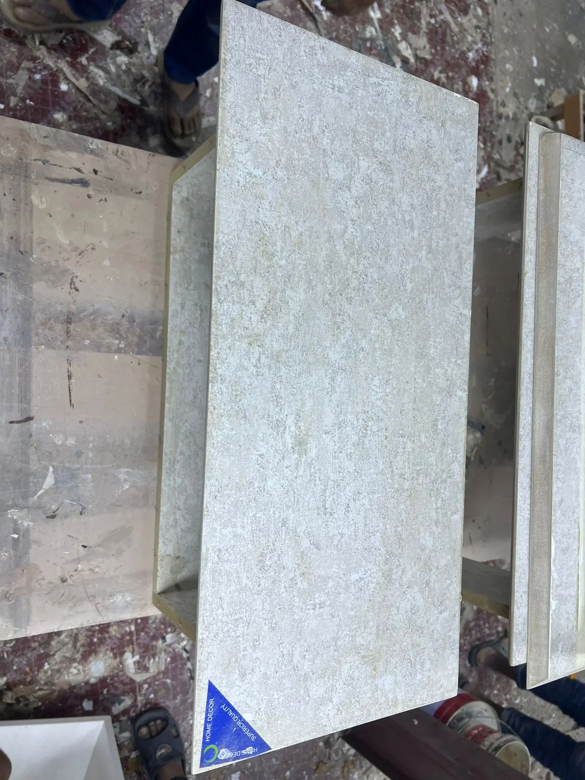 001088 (6) 001088 (6)