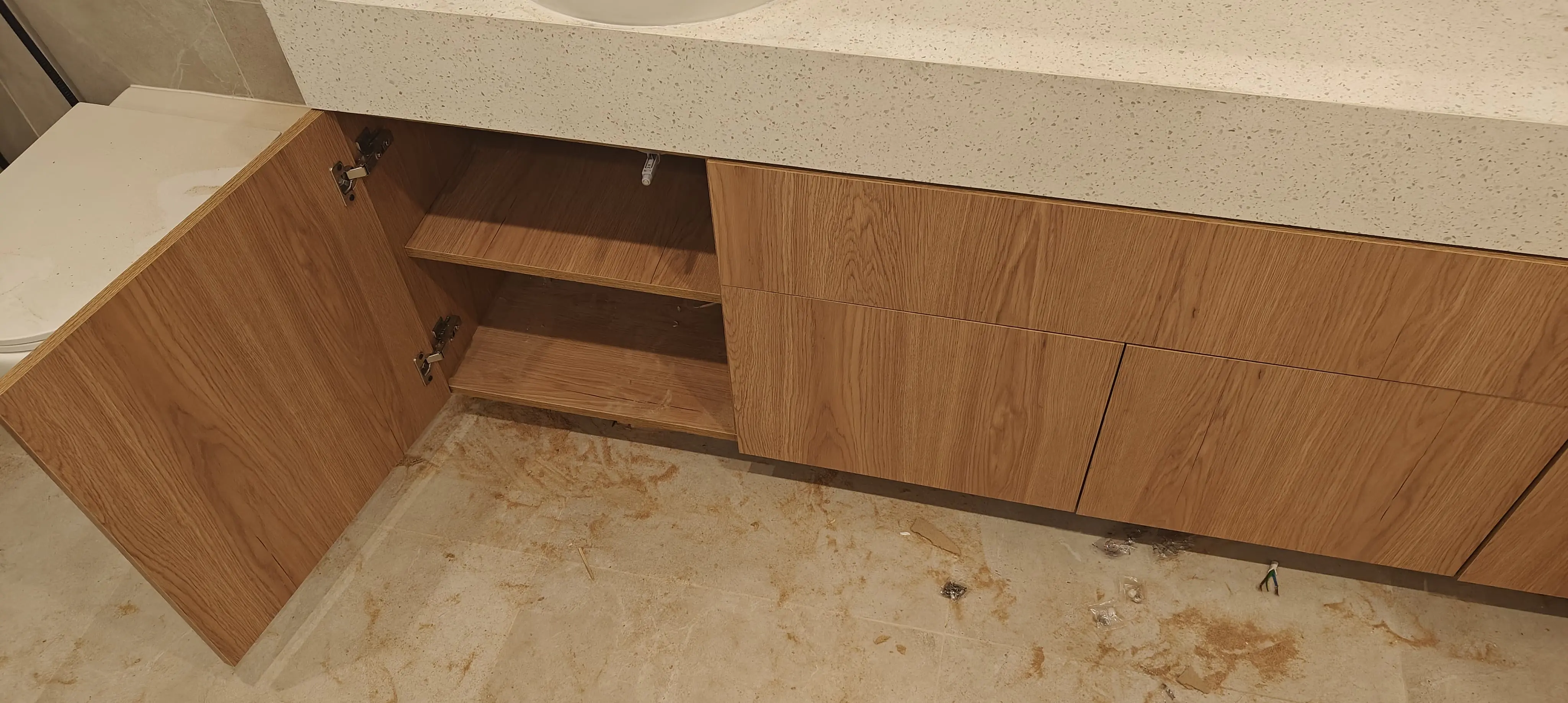 001089 1 (7) 001089 1 (7)