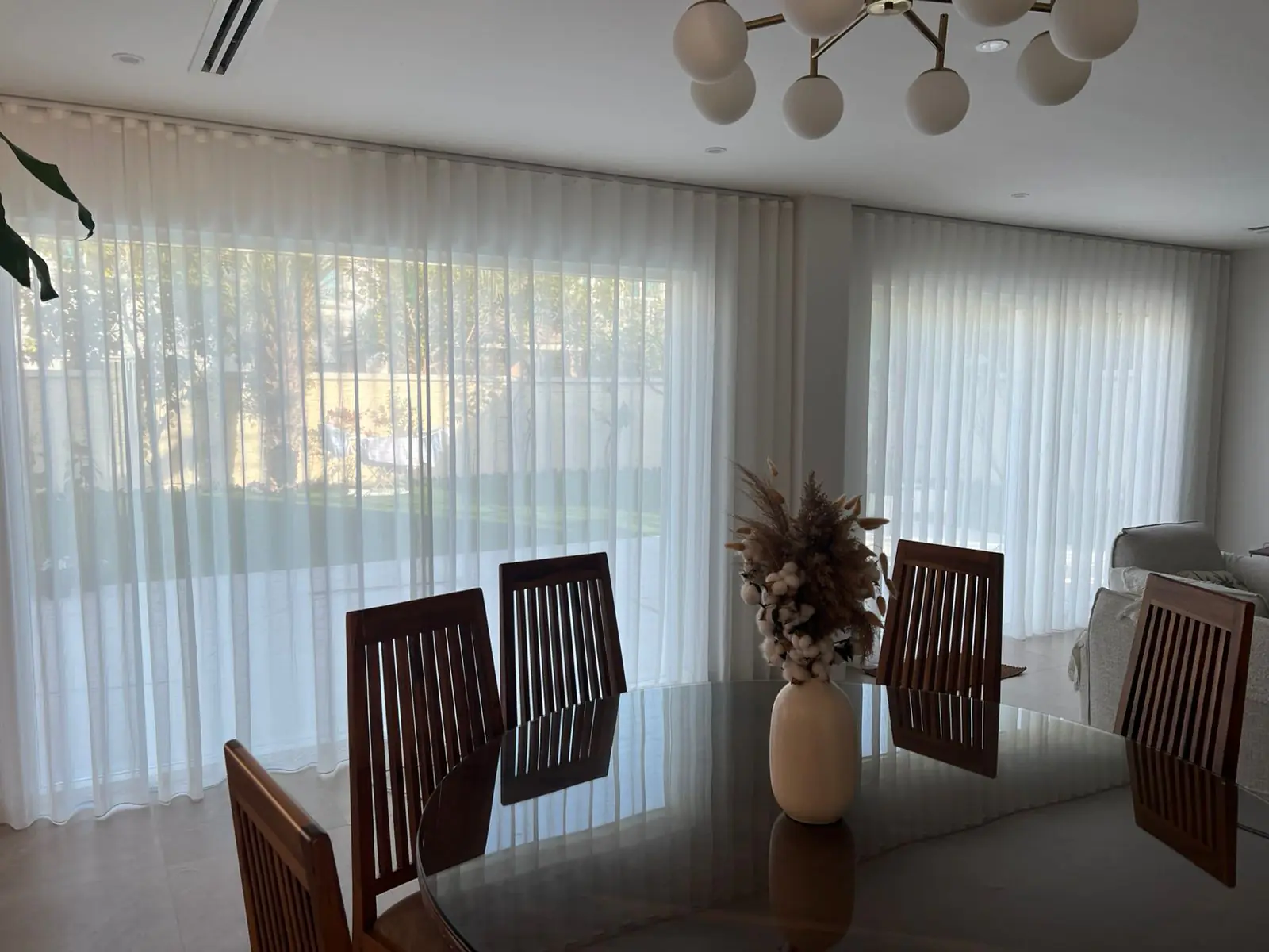 001089 (7) 001089 (7)