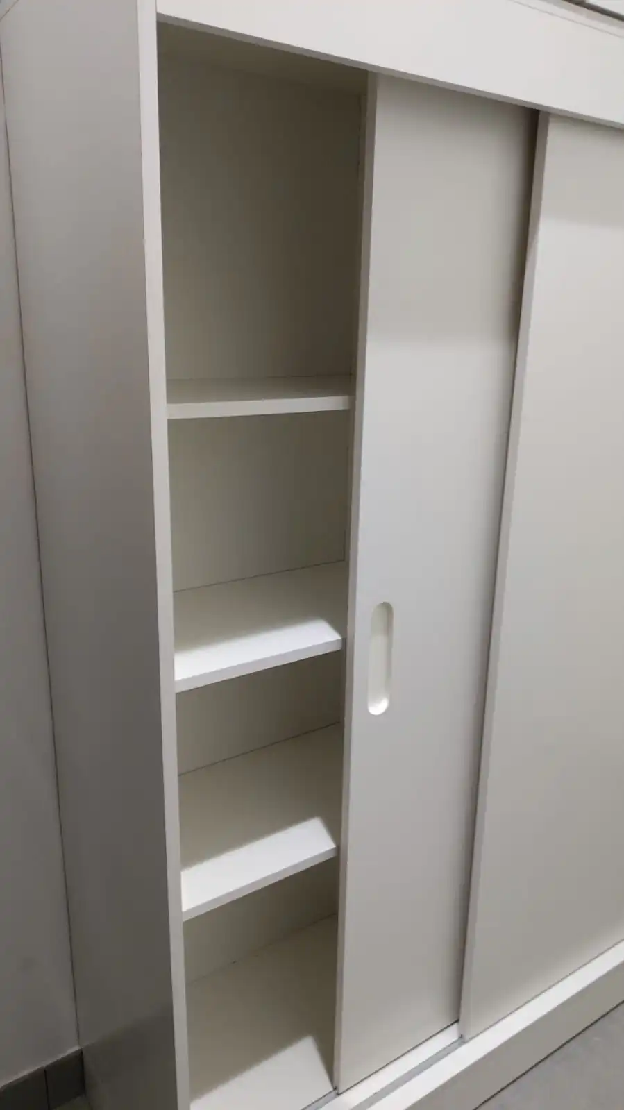 001090 (4) 001090 (4)