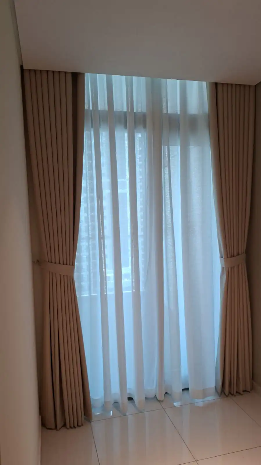 001091 (8) 001091 (8)