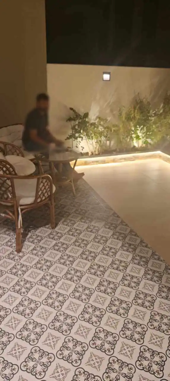 001096 (1) 001096 (1)