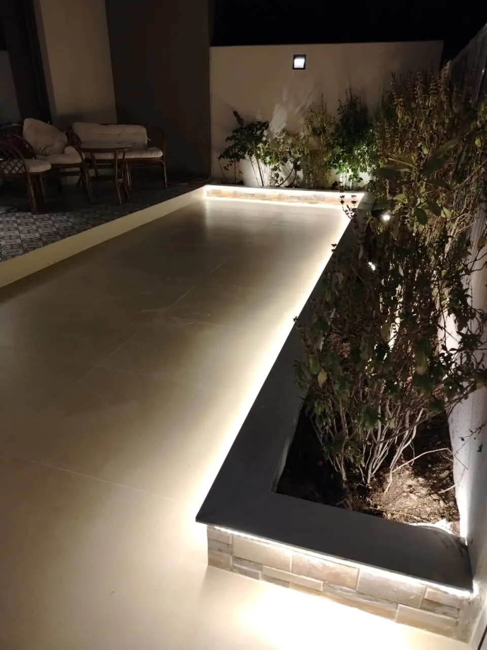 001096 (7) 001096 (7)