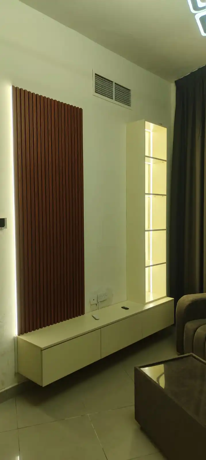 001099 (14) 001099 (14)