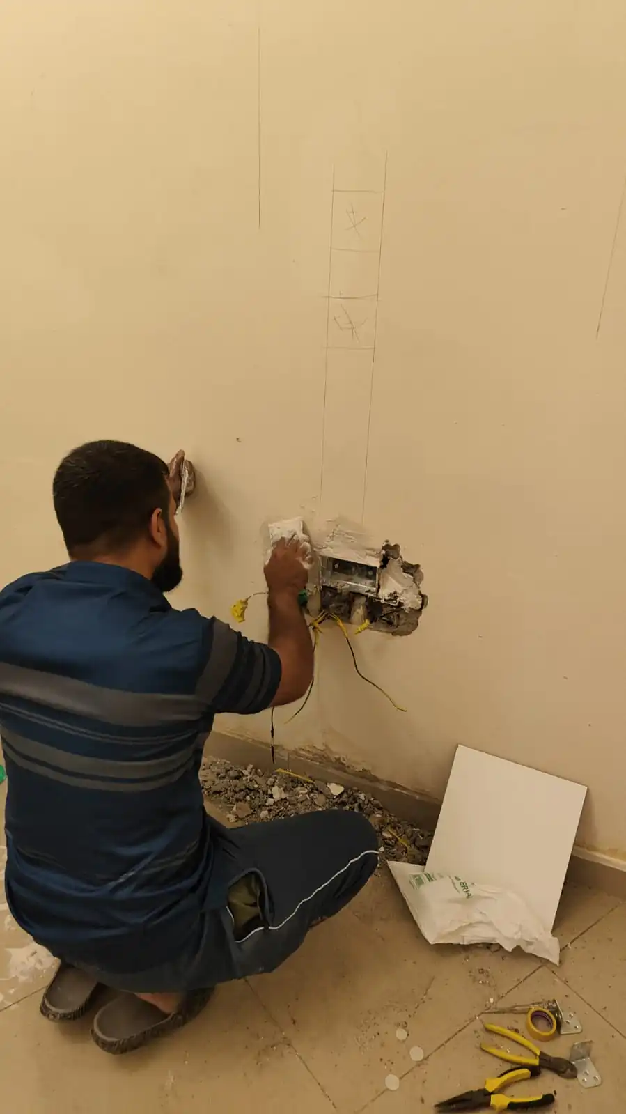 001099 (2) 001099 (2)