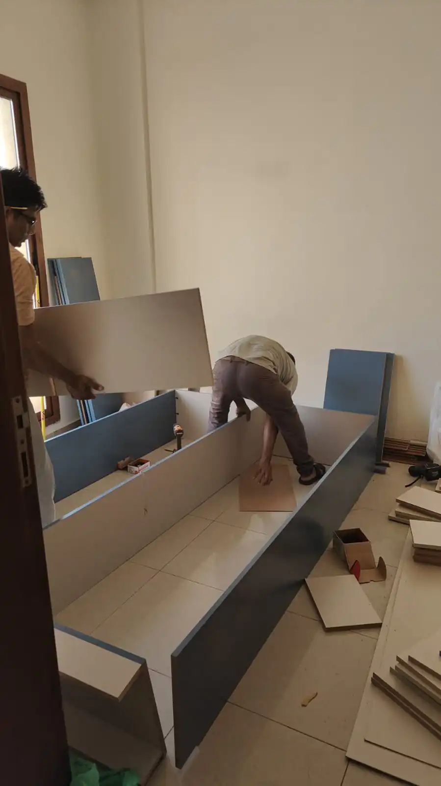 001100 (12) 001100 (12)