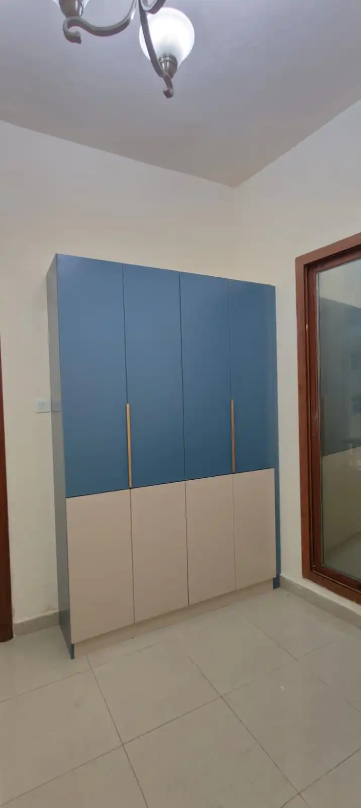 001100 (5) 001100 (5)