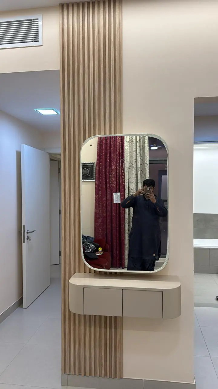 001104 (2) 001104 (2)