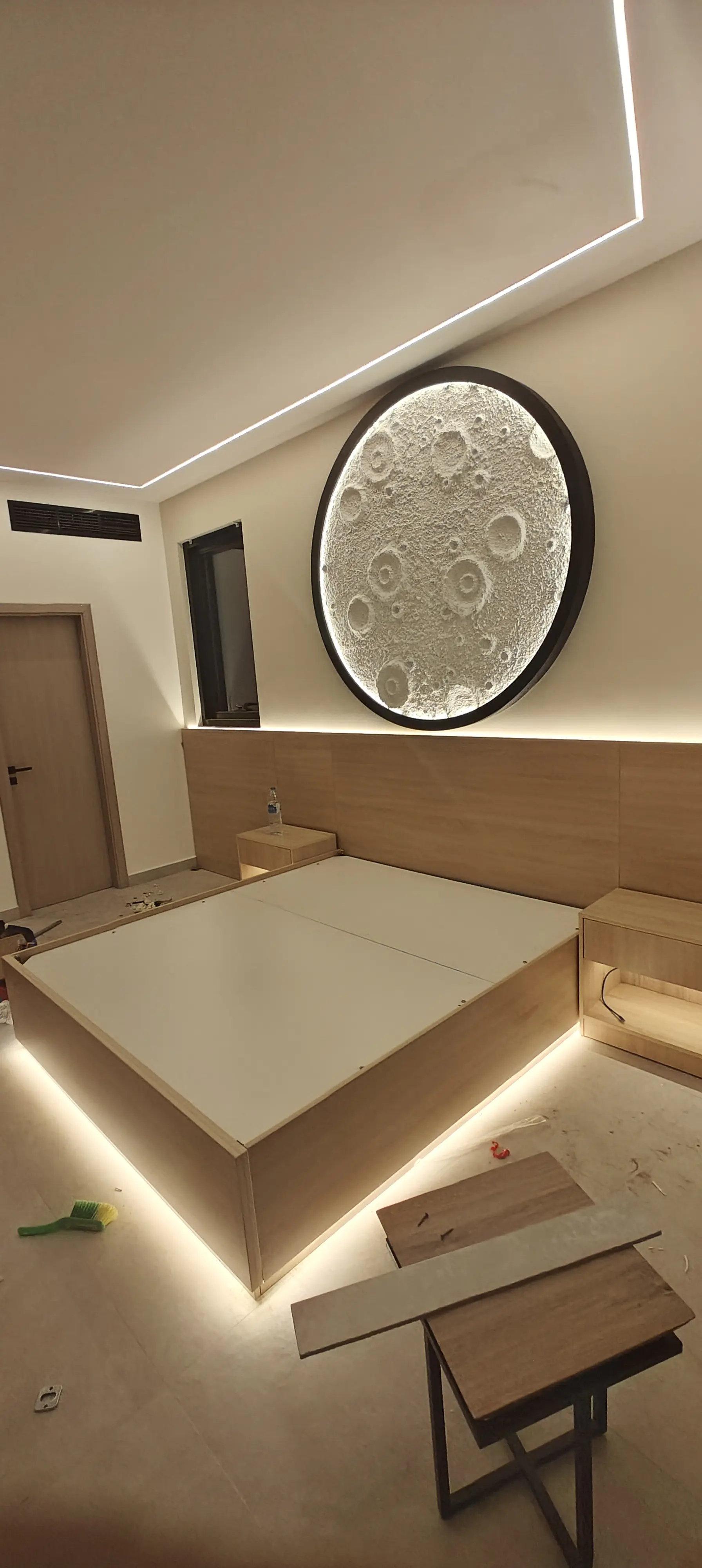 001108 Hydrolic Bed and Hanging Moon (26) 001108 Hydrolic Bed and Hanging Moon (26)