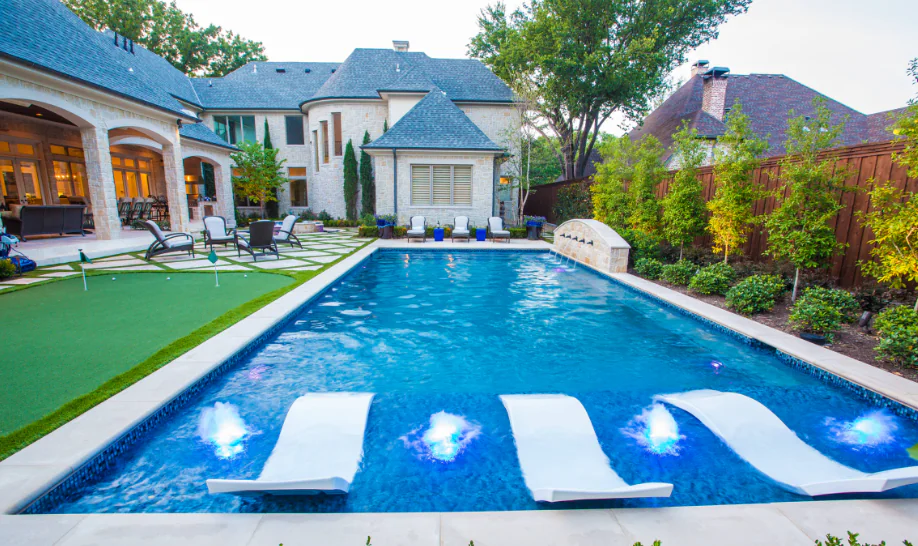 Roman and Mediterranean touches in UAE villas