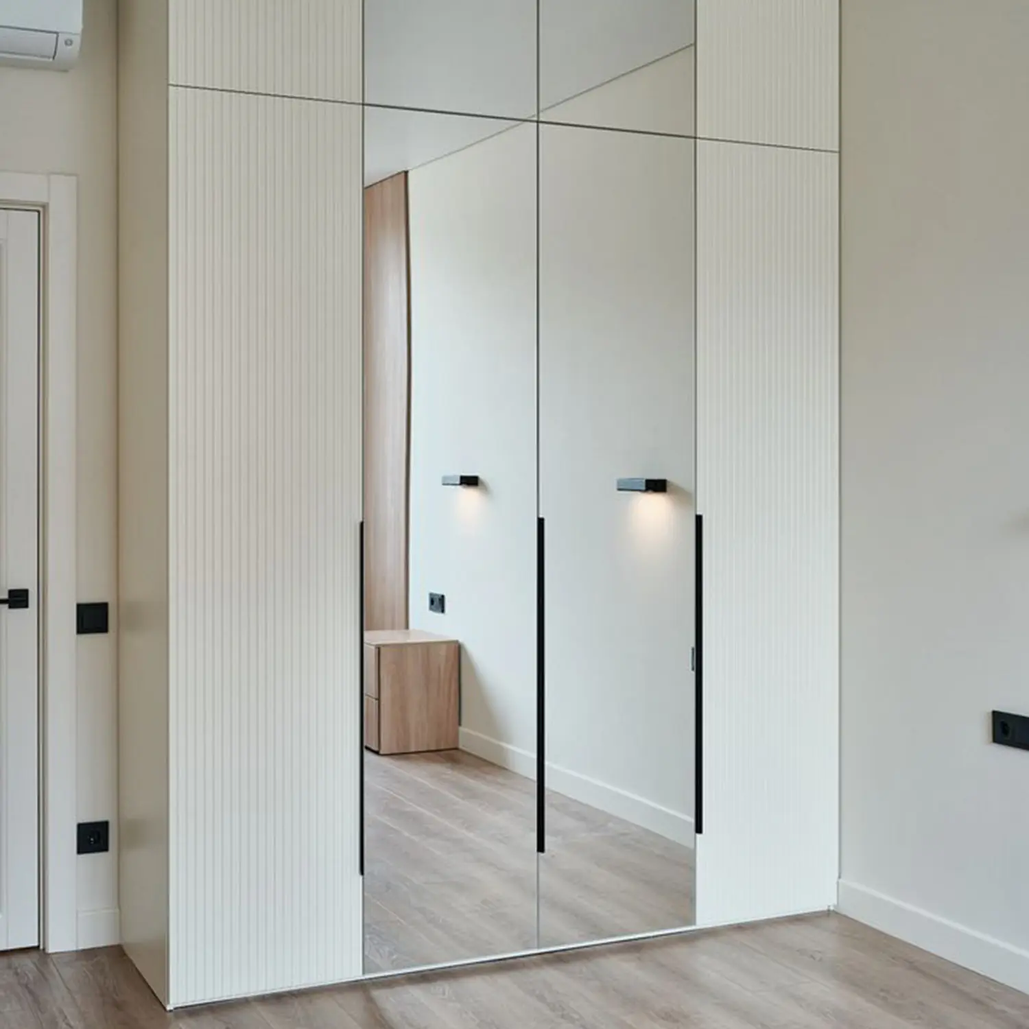 Wardrobes | Instylea | UAE Furniture